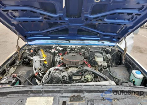 1983 Chevrolet C10 from USA, damaged, VIN 1GCEC14H3DJ155841